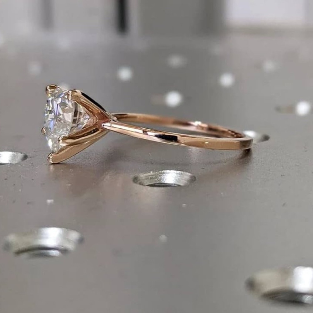 Romantic 14k Gold Plated Heart-Shaped CZ Diamond Ring. New. - Picture 8 of 15